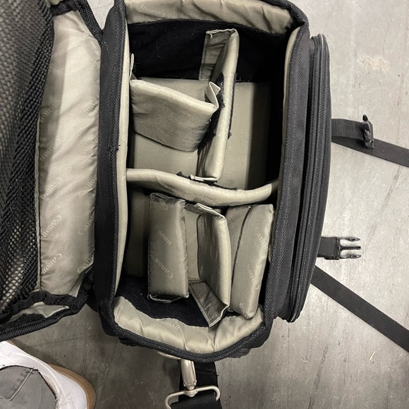 Canon camera 200DG Black Digital Gadget Bag - Picture 2 of 7